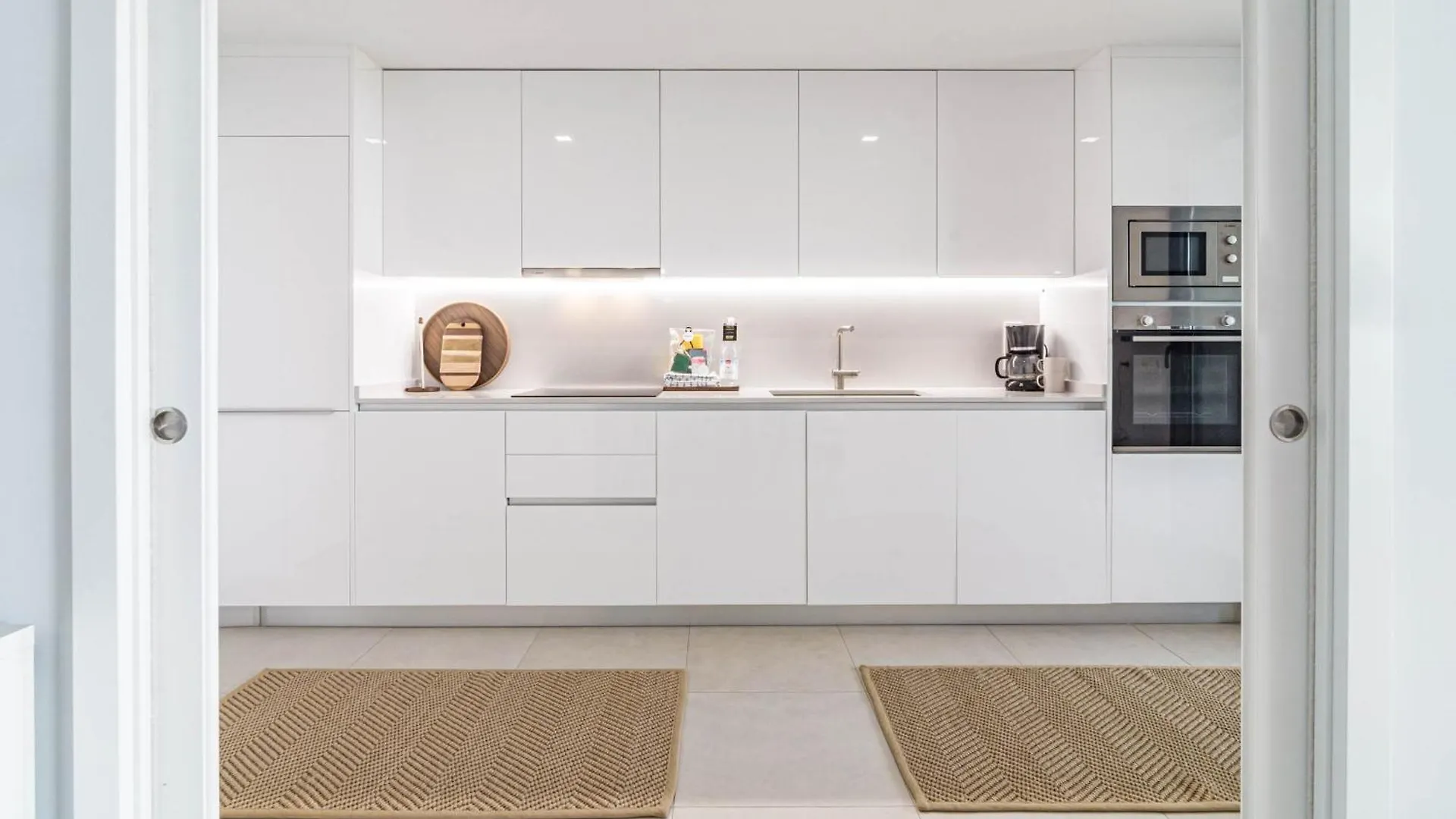 Lme9Ba- Modern Flat Close To Beach And Port Estepona Apartment