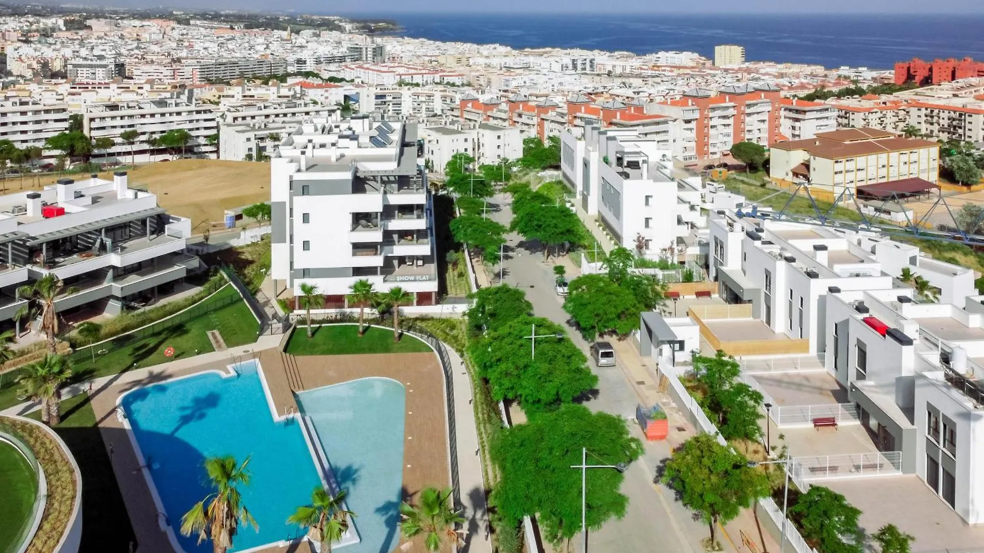 Lme9Ba- Modern Flat Close To Beach And Port Estepona Apartment