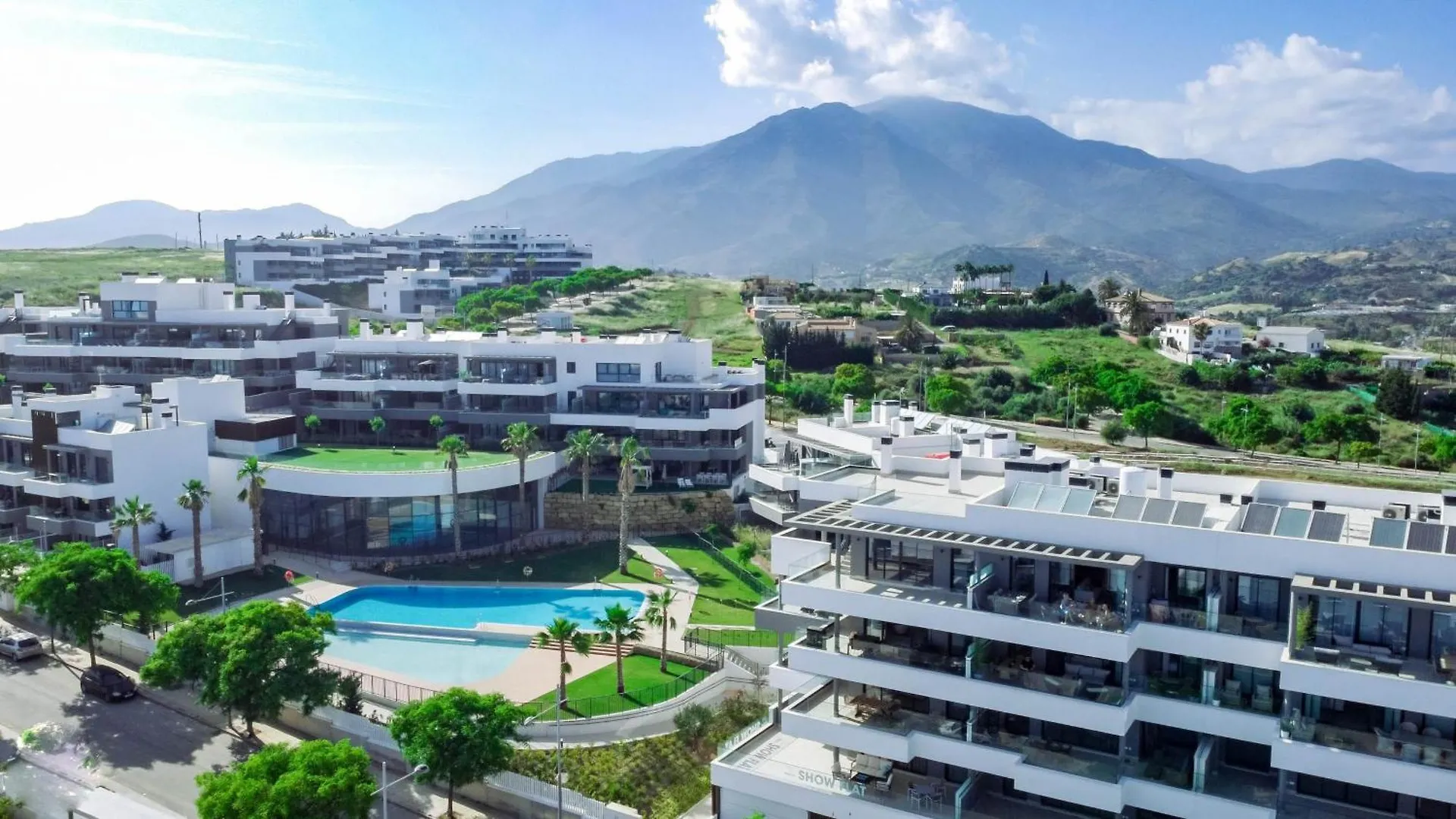Apartment Lme9Ba- Modern Flat Close To Beach And Port Estepona Spain